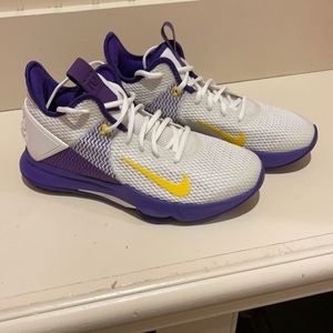 Men’s Nike Lebron Witness IV Lakers 8.5